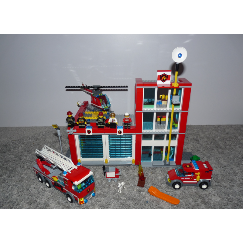 60004 La caserne des pompiers, Wiki LEGO